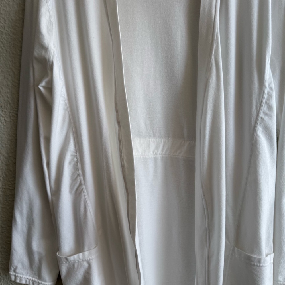 NAKED Robe - Picture 3 of 10
